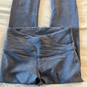 Lululemon always on highrise tight size 4